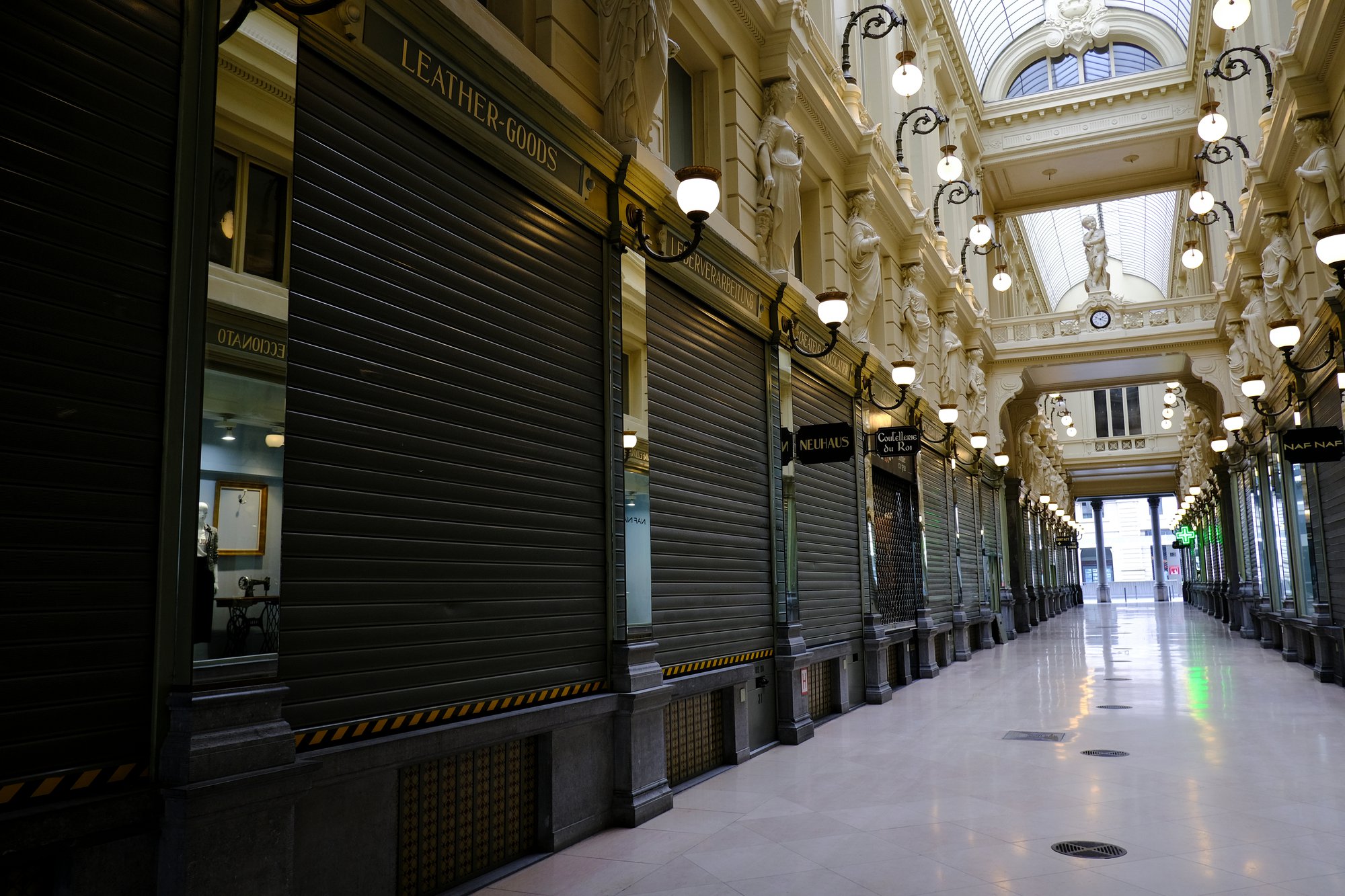 Maart: kwart minder uren door arbeiders, 11% door bedienden