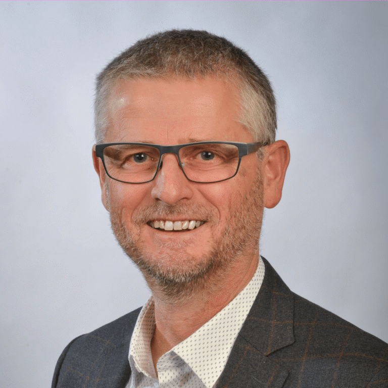 Wereldwijde stroomlijning van hr-processen