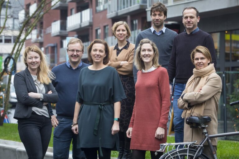 Het team van ... Karen Verplancke, departementshoofd Personeel & Organisatie stad en OCMW Roeselare