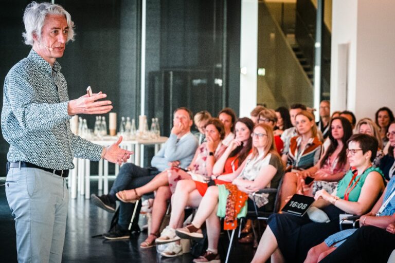 De organisatie voor moeilijke problemen, de netwerkorganisatie voor complexe problemen