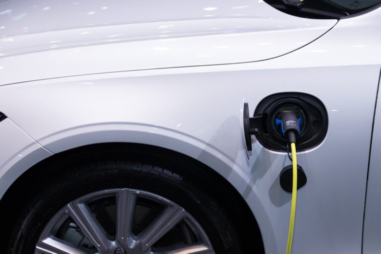 Wie betaalt de elektriciteit?