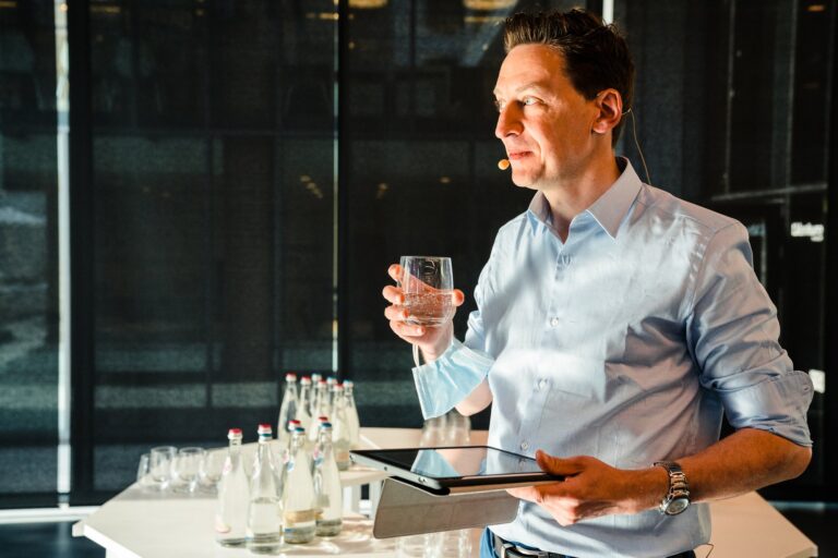 Gert Verlinden (Belfius Investment Partners) over ‘Zeven vinkjes’ van Joris Luyendijk