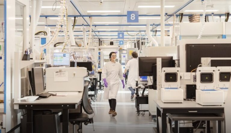 GSK en DPG Media winnen Randstad Award als aantrekkelijkste grote werkgevers