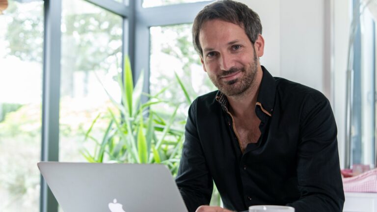 Het kleiner geheel. Verontwaardiging over het loon van de Bpost-ceo