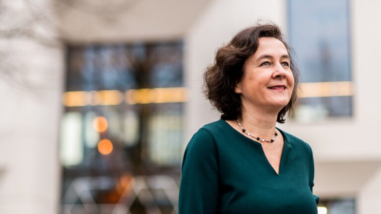 Linkse stemmers hebben meer vertrouwen in vakbondsafgevaardigden dan rechtse