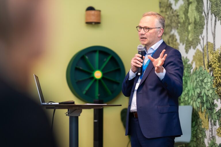 Augmented humanity: technologie inzetten zonder de mens te vergeten