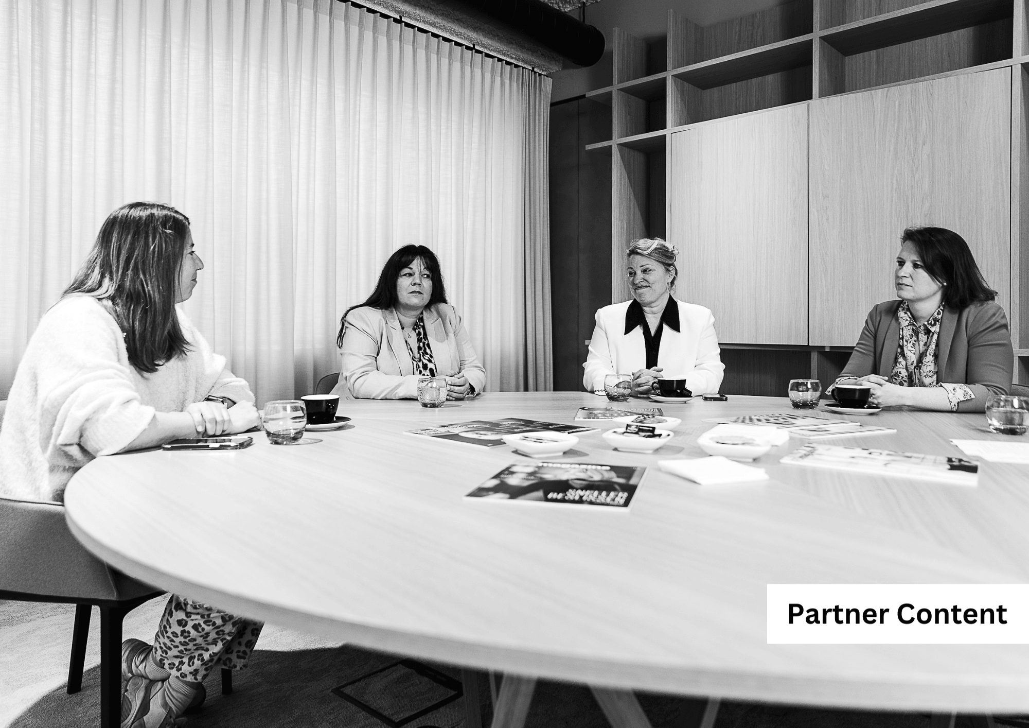 Verwennen we onze medewerkers te veel?