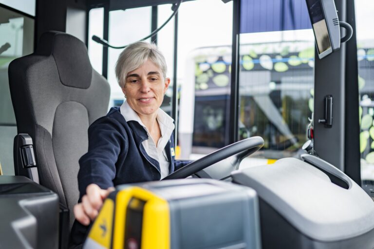 Met flexi-jobs het stuur in handen: chauffeurstekort gehalveerd