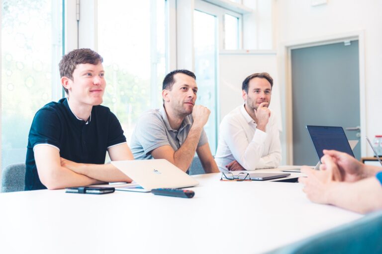 Vertrouwen op de proef, hoe scoort hr? cover