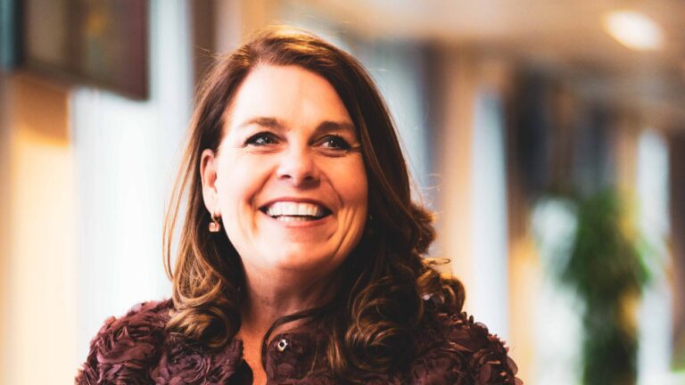 “Het hoofd is het vertrekpunt, maar het hart is cruciaal” cover